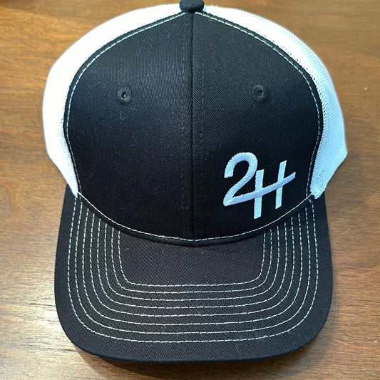 Hat Blk/white White logo